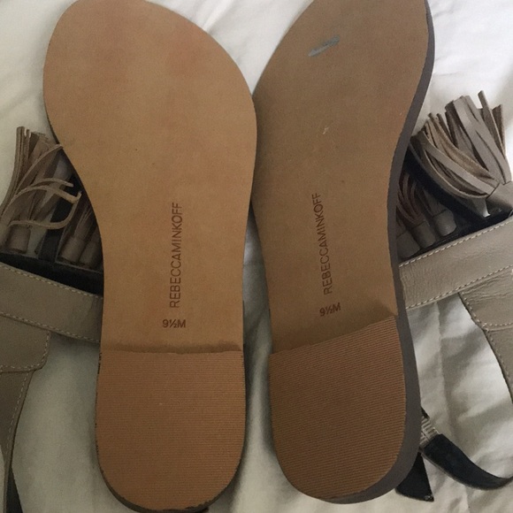 Rebecca mink off thong sandals brand new - Picture 2 of 3